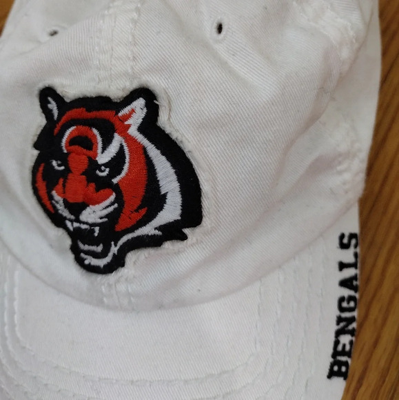 Cincinnati Bengals NFL Team baseball hat - Picture 2 of 8